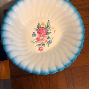 Homer Laughlin Floral Scalloped Bowl - Blue and White